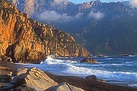 Bussaglia Bucht Wellen