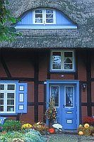 Haus m Gaube Reed Wustrow