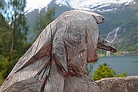 Norwegen Holzhexe am Sorfjord