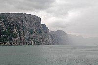 Norwegen Regen im Lysefjord