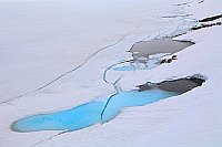 Norwegen getautes Eis im See