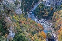 Bergeinschnitt Rio Yago bei Re