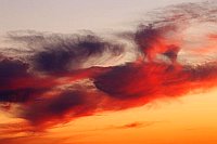 Abendhimmel fliegender Engel