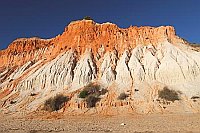 Algarve bizarre Felsenkueste