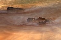 Steine vom Wasser umspuelt