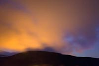 Schneewolken vom Mond beschien