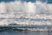 Nordsee Wellen mit Gischt