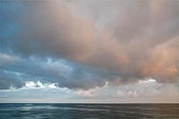 Wolken blaue ueber Nodsee