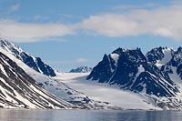 Magdalenenfjord Gletscher Berg